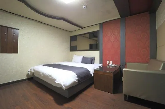 Busan City Hotel 0*,