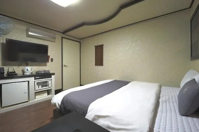 Busan City Hotel